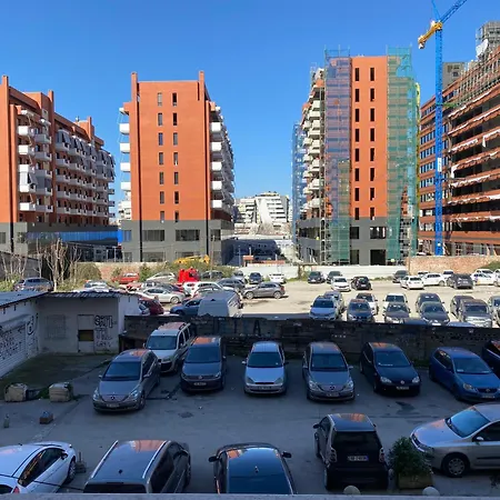 Lukza Apartament Tirana